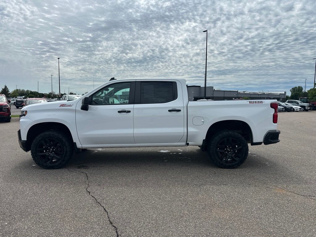 Used 2022 Chevrolet Silverado 1500 Limited LT Trail Boss with VIN 1GCPYFED3NZ167851 for sale in Mankato, Minnesota
