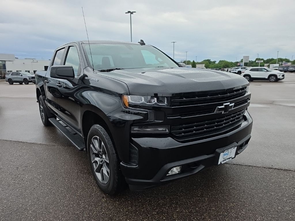 Used 2020 Chevrolet Silverado 1500 RST Truck Crew Cab