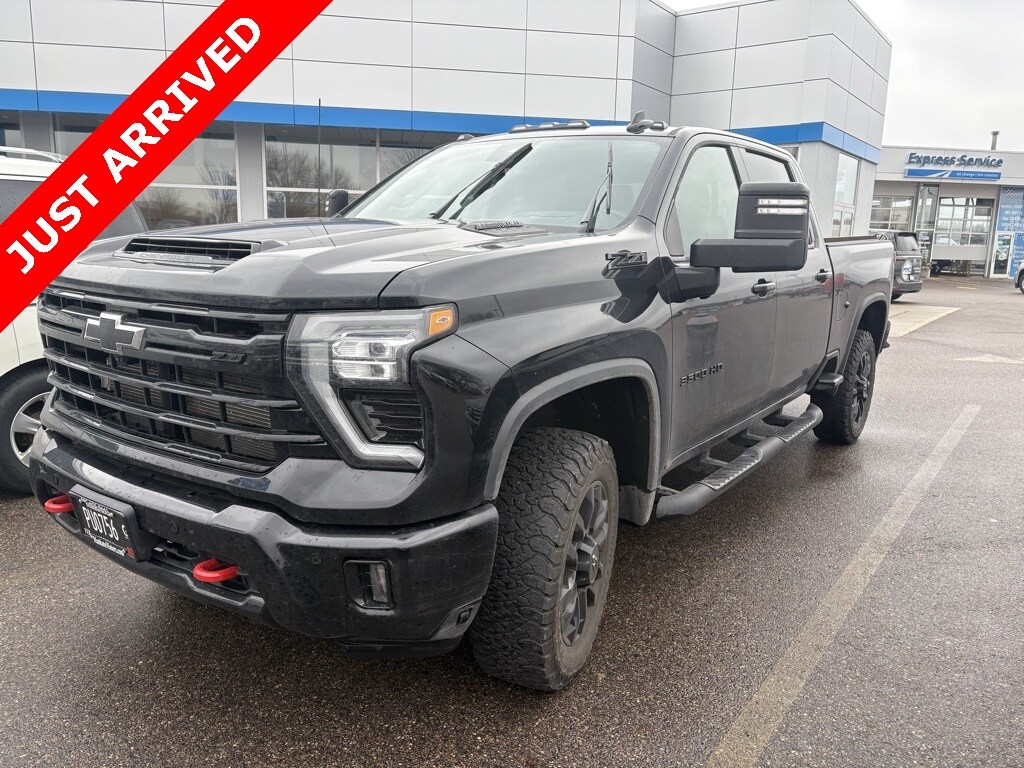 Used 2025 Chevrolet Silverado 3500HD LTZ Truck Crew Cab