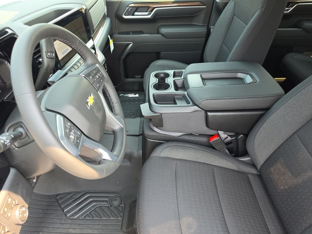 2026 Chevrolet Silverado 1500 LT - Photo 6