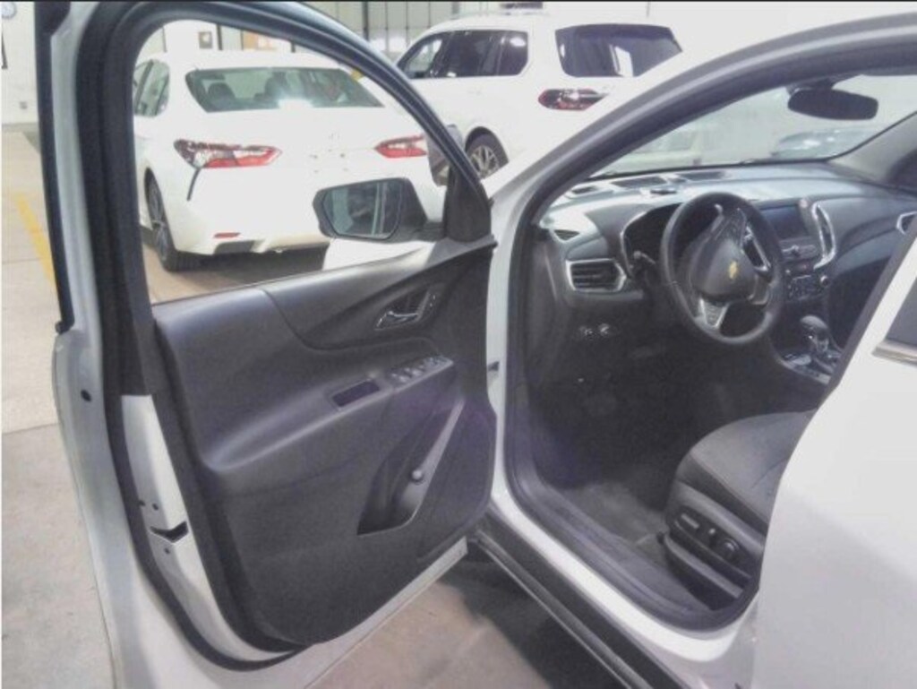 Used 2024 Chevrolet Equinox LT SUV