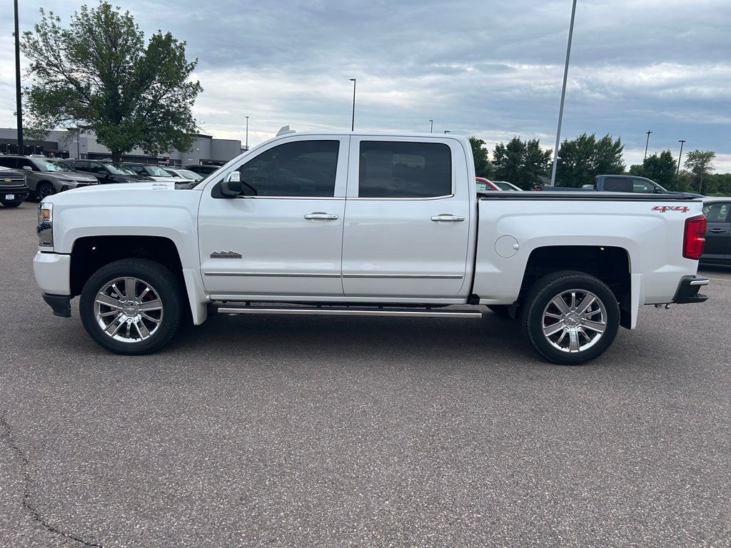 Used 2017 Chevrolet Silverado 1500 High Country with VIN 3GCUKTEJ6HG191218 for sale in Mankato, Minnesota