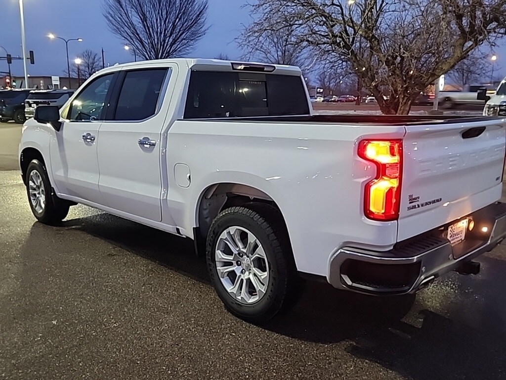 Used 2022 Chevrolet Silverado 1500 LTZ Truck Crew Cab