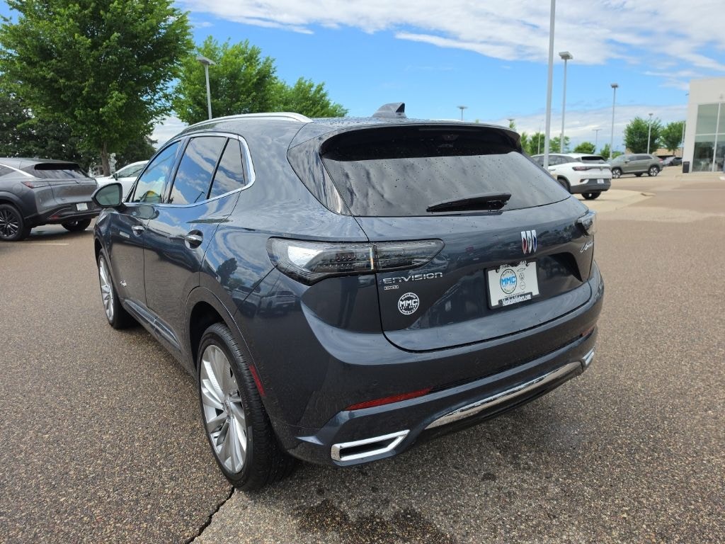 Used 2026 Buick Envision Avenir SUV