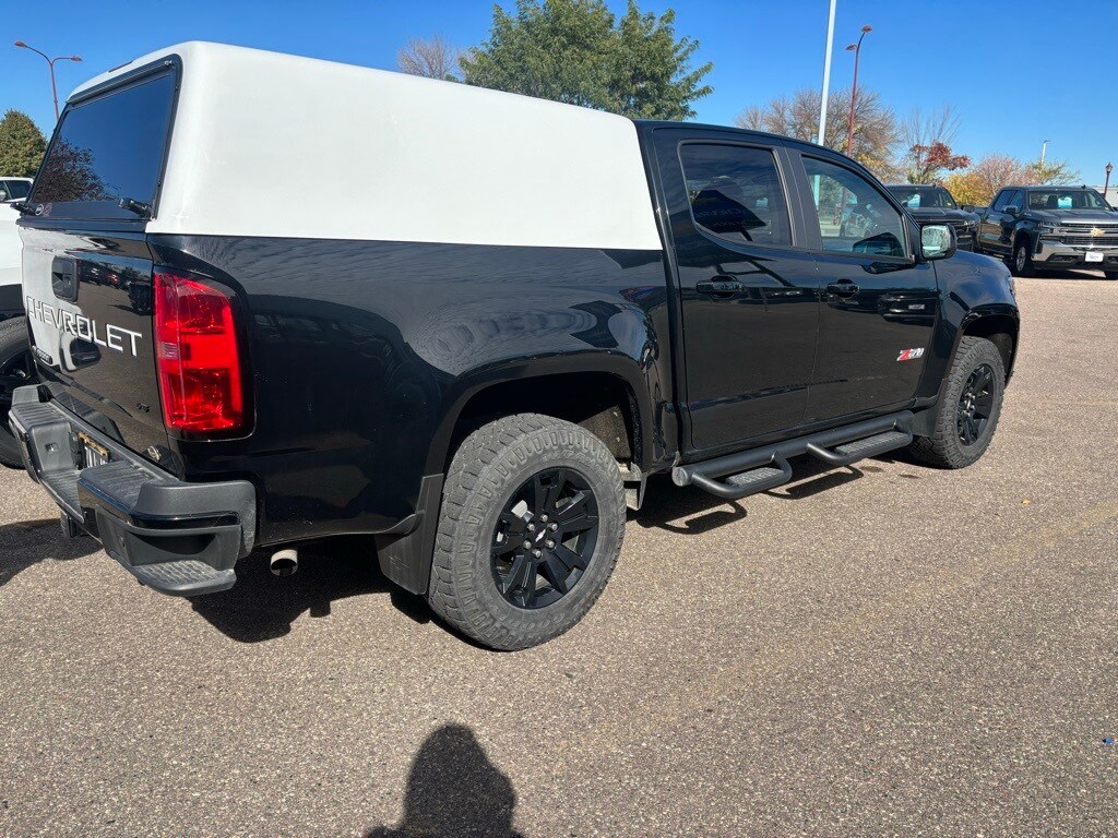 2022 Chevrolet Colorado Z71 photo 3