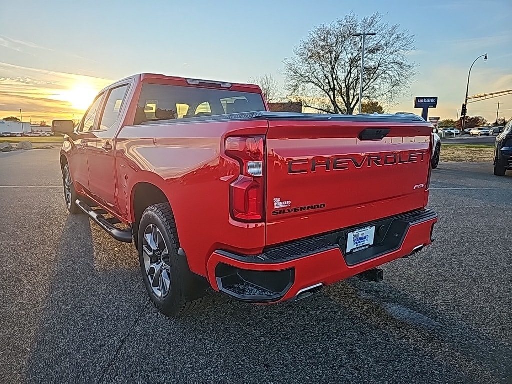 Used 2020 Chevrolet Silverado 1500 RST with VIN 1GCUYEED7LZ218214 for sale in Mankato, Minnesota