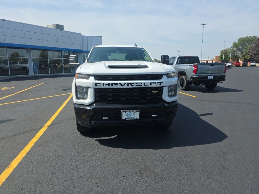 Used 2022 Chevrolet Silverado 2500HD Custom Truck Crew Cab
