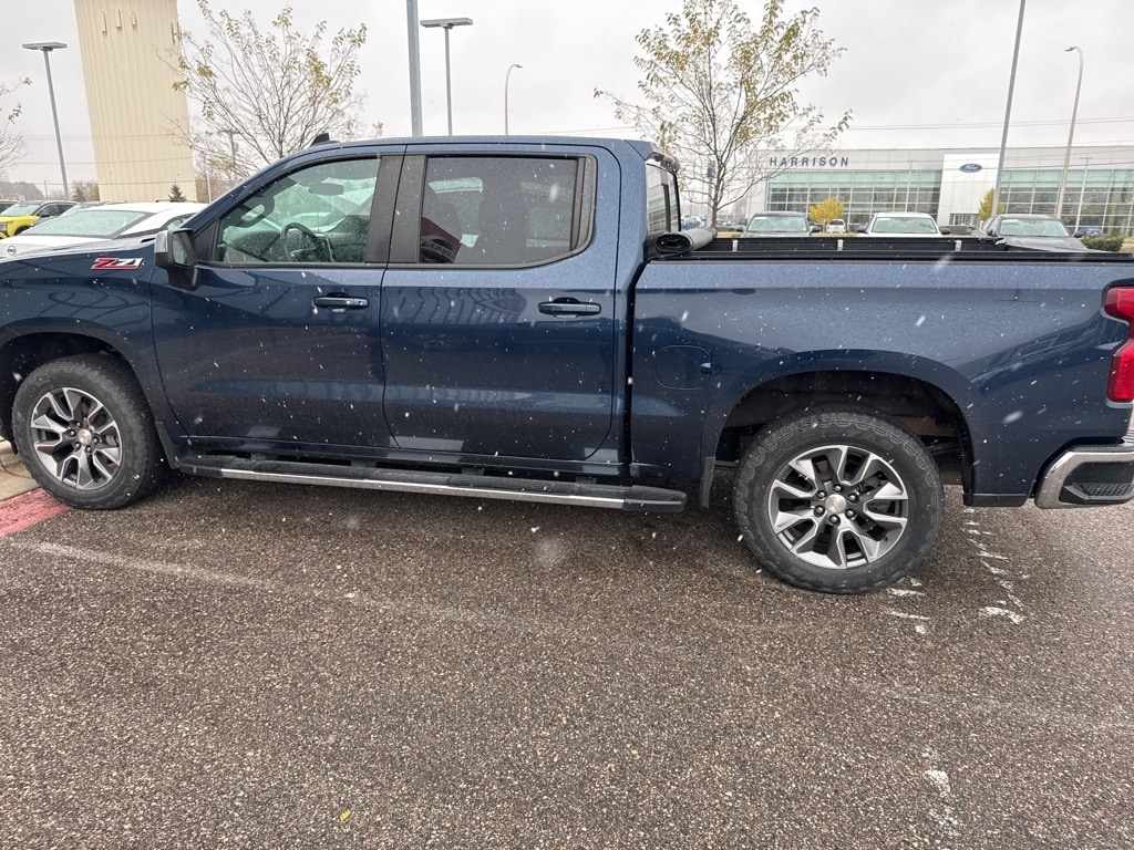 Used 2022 Chevrolet Silverado 1500 LTD LT Truck Crew Cab