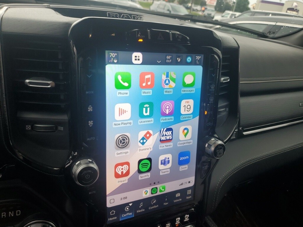 2023 Ram 1500 Limited photo 3