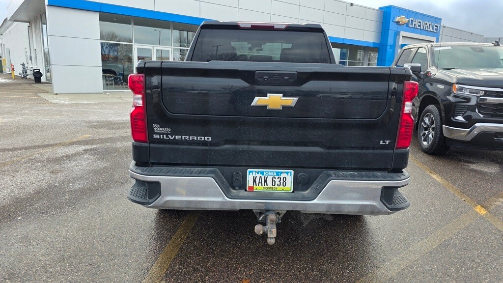 2023 Chevrolet Silverado 1500 LT photo 4
