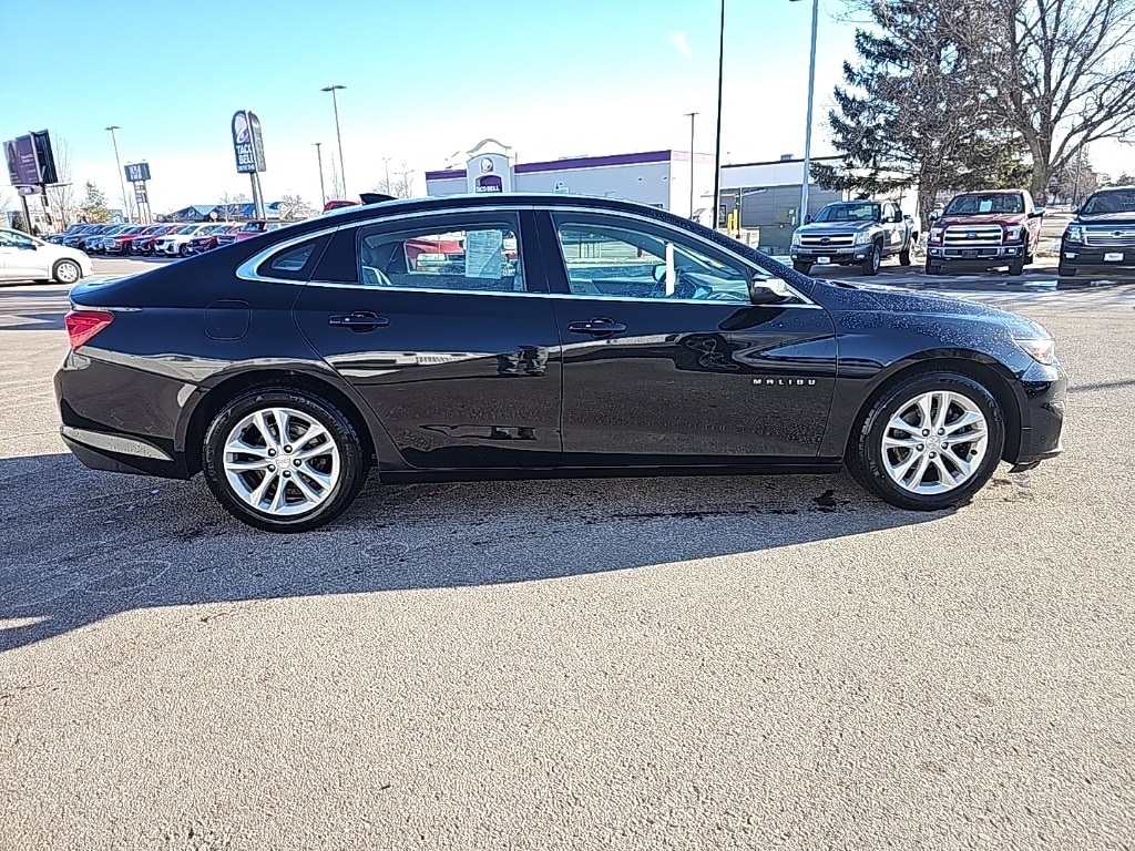 Used 2017 Chevrolet Malibu LT Sedan