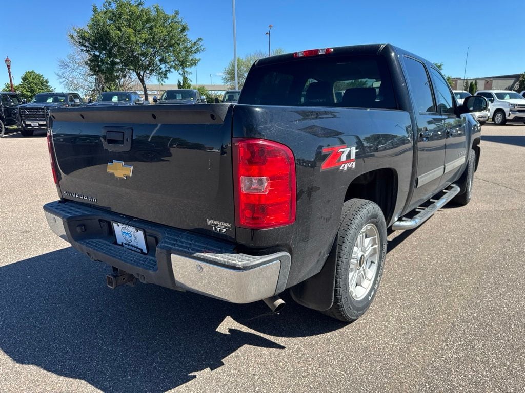 2013 Chevrolet Silverado 1500 LTZ - Photo 6