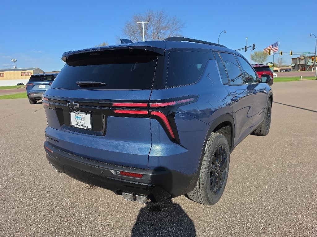 New 2026 Chevrolet Traverse LT SUV