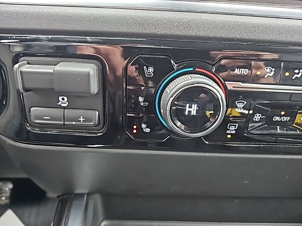 2022 Chevrolet Silverado 1500 LTZ - Photo 31
