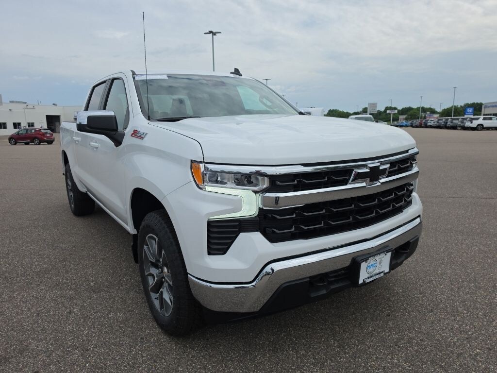 New 2026 Chevrolet Silverado 1500 LT Truck Crew Cab