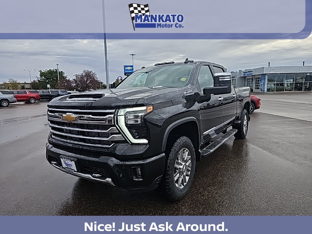 New 2026 Chevrolet Silverado 3500HD High Country Truck Crew Cab