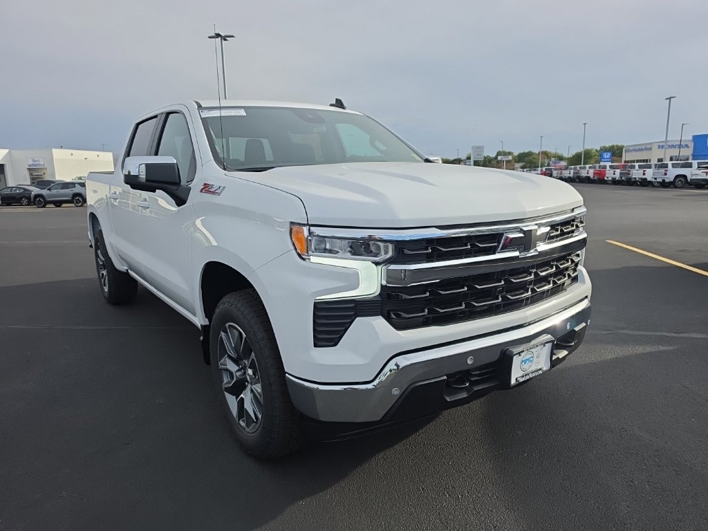 New 2026 Chevrolet Silverado 1500 LT Truck Crew Cab