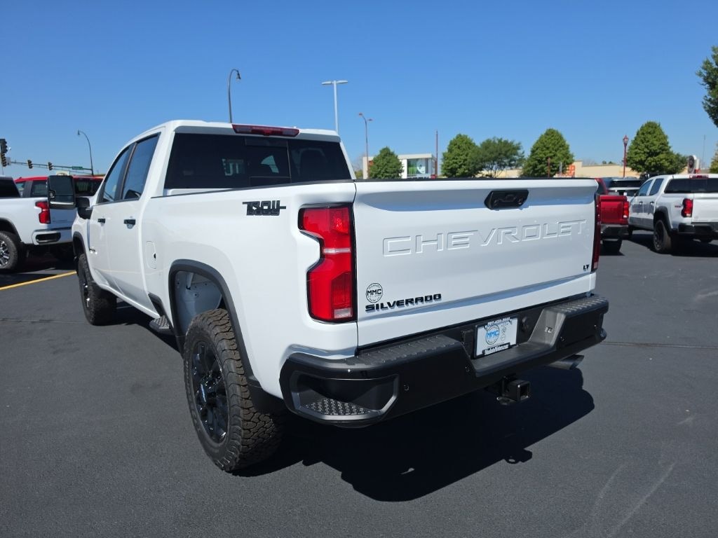New 2026 Chevrolet Silverado 3500HD LT Truck Crew Cab