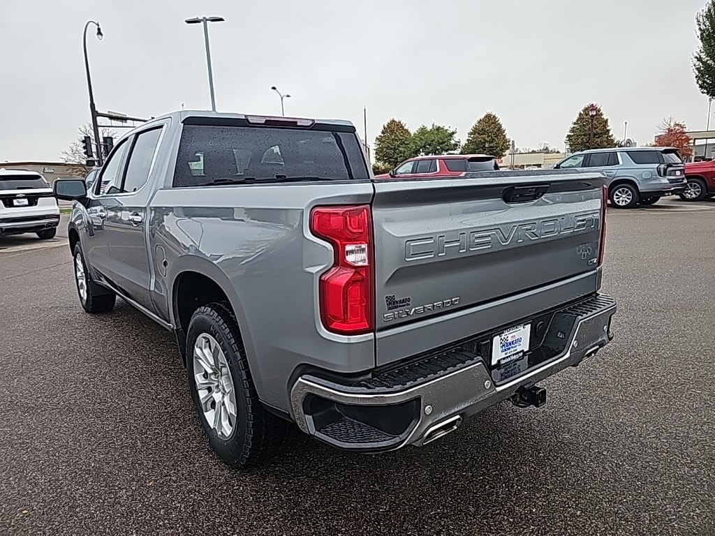 Used 2024 Chevrolet Silverado 1500 LTZ with VIN 1GCUDGEL0RZ121444 for sale in Mankato, Minnesota