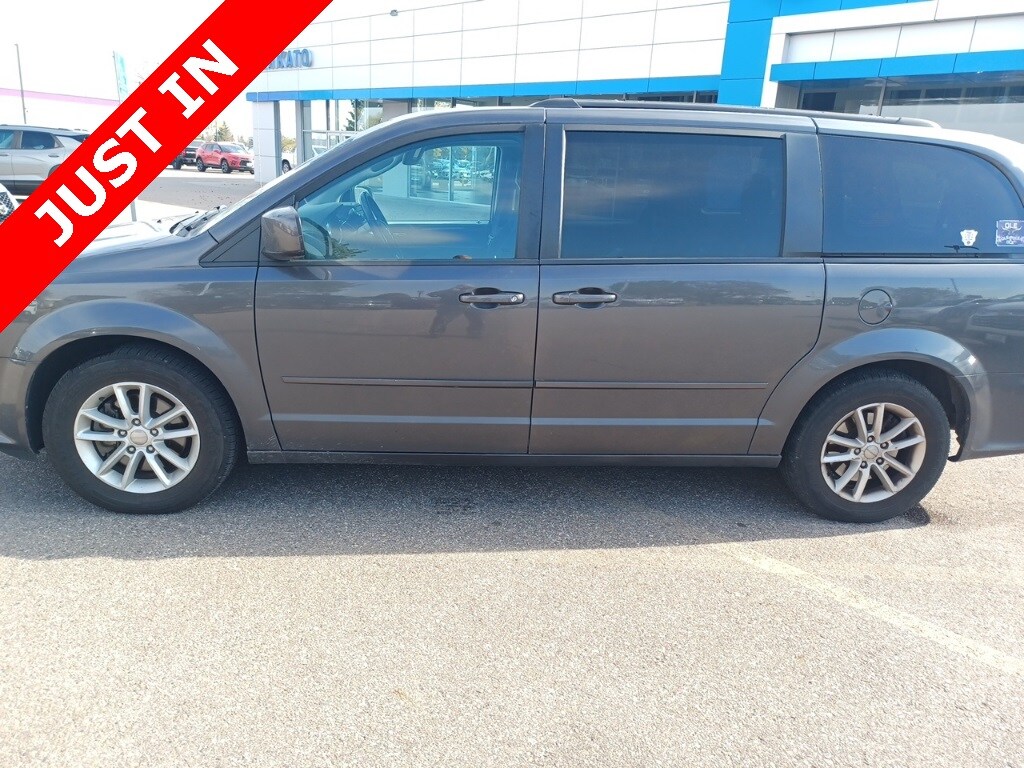 Used 2016 Dodge Grand Caravan SXT Van