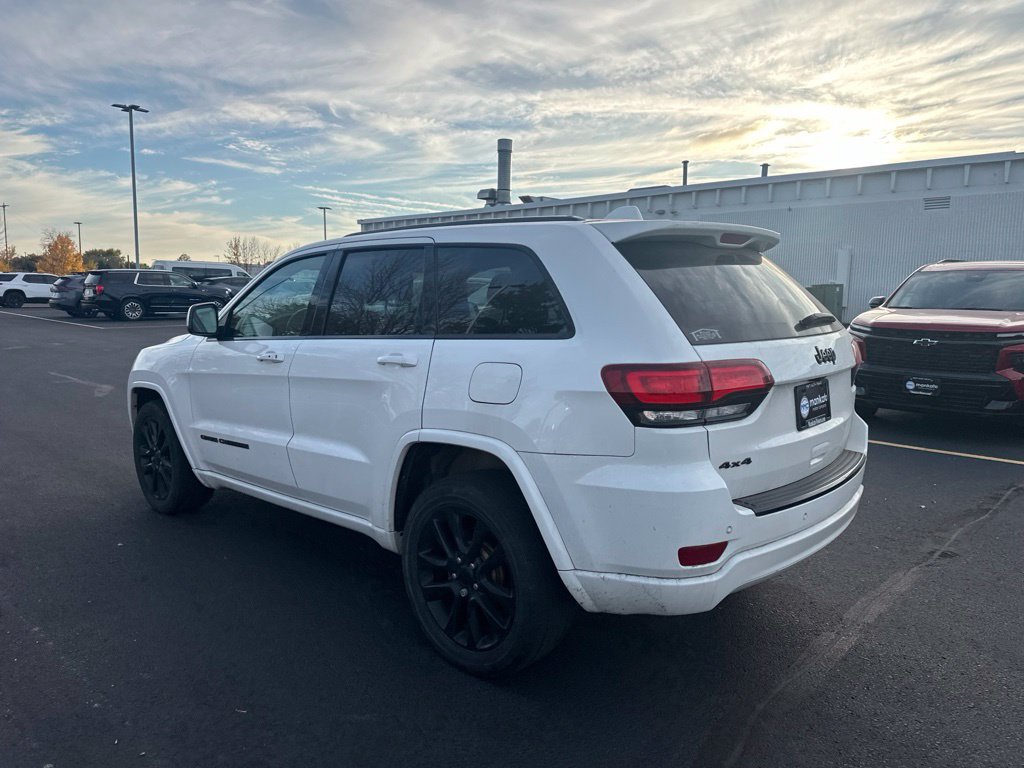 Used 2018 Jeep Grand Cherokee Altitude SUV