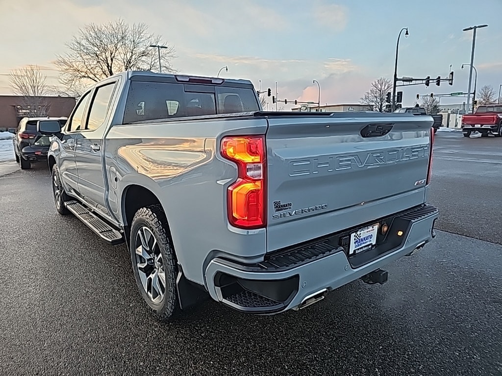 Used 2024 Chevrolet Silverado 1500 RST with VIN 2GCUDEED2R1181599 for sale in Mankato, Minnesota