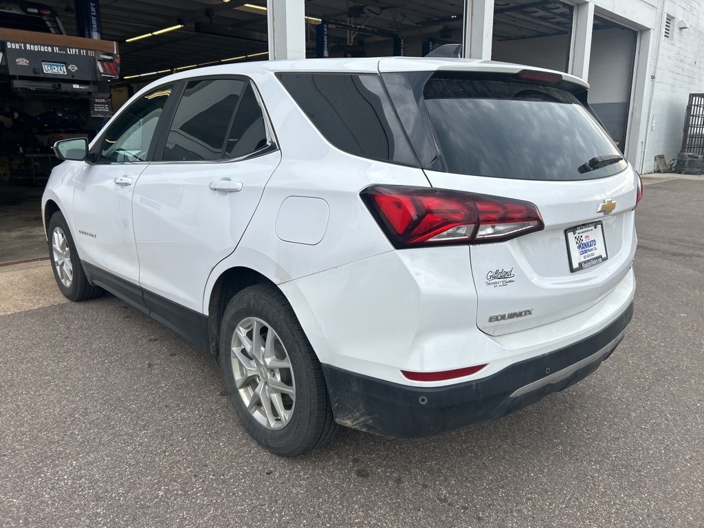 Used 2022 Chevrolet Equinox LT with VIN 3GNAXUEV6NL221759 for sale in Mankato, Minnesota