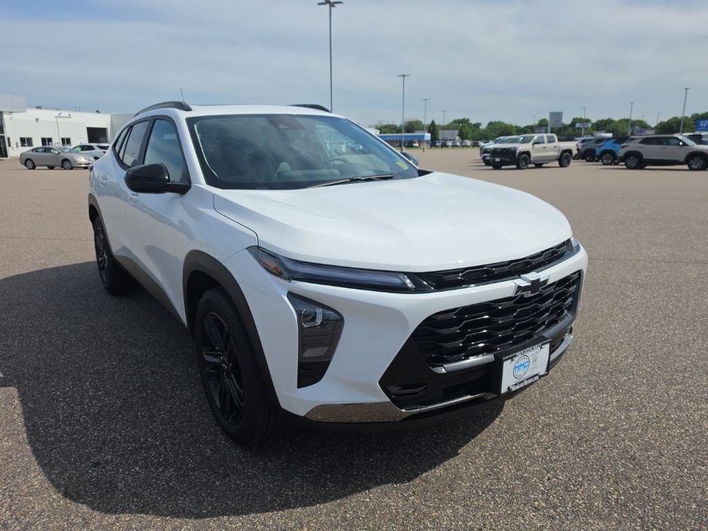Used 2024 Chevrolet Trax Activ SUV