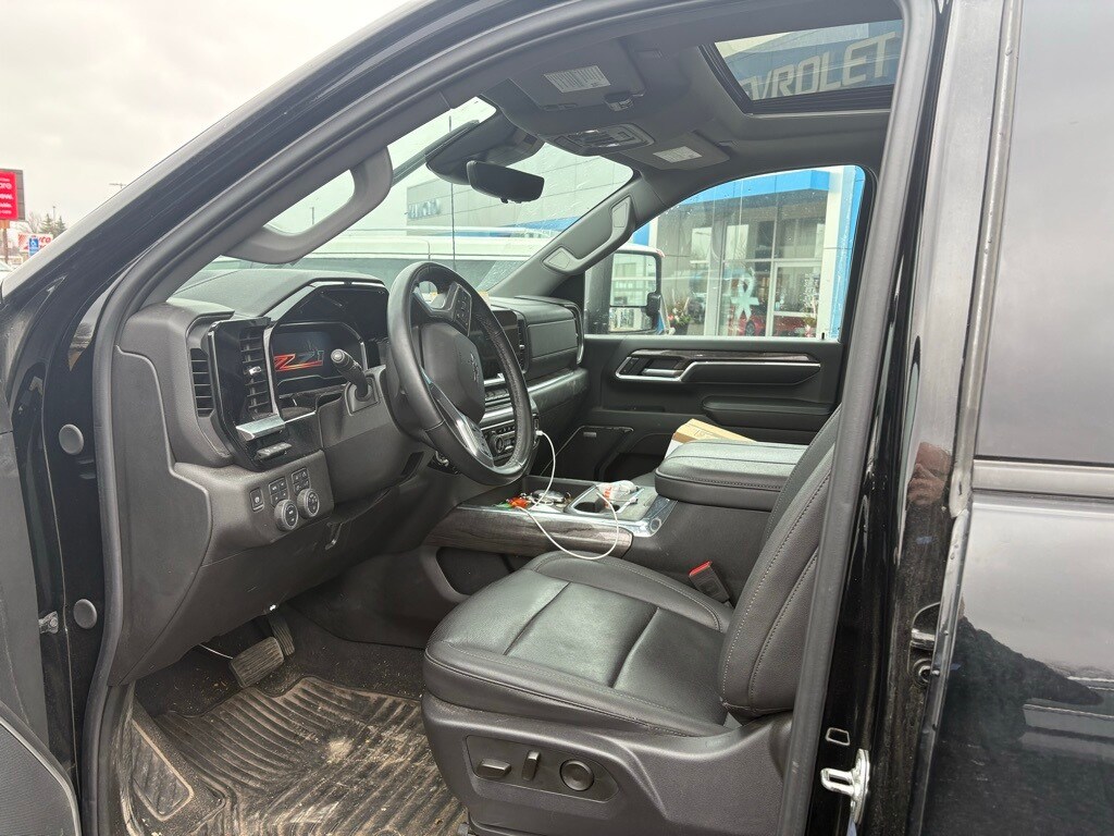 Used 2025 Chevrolet Silverado 3500HD LTZ Truck Crew Cab