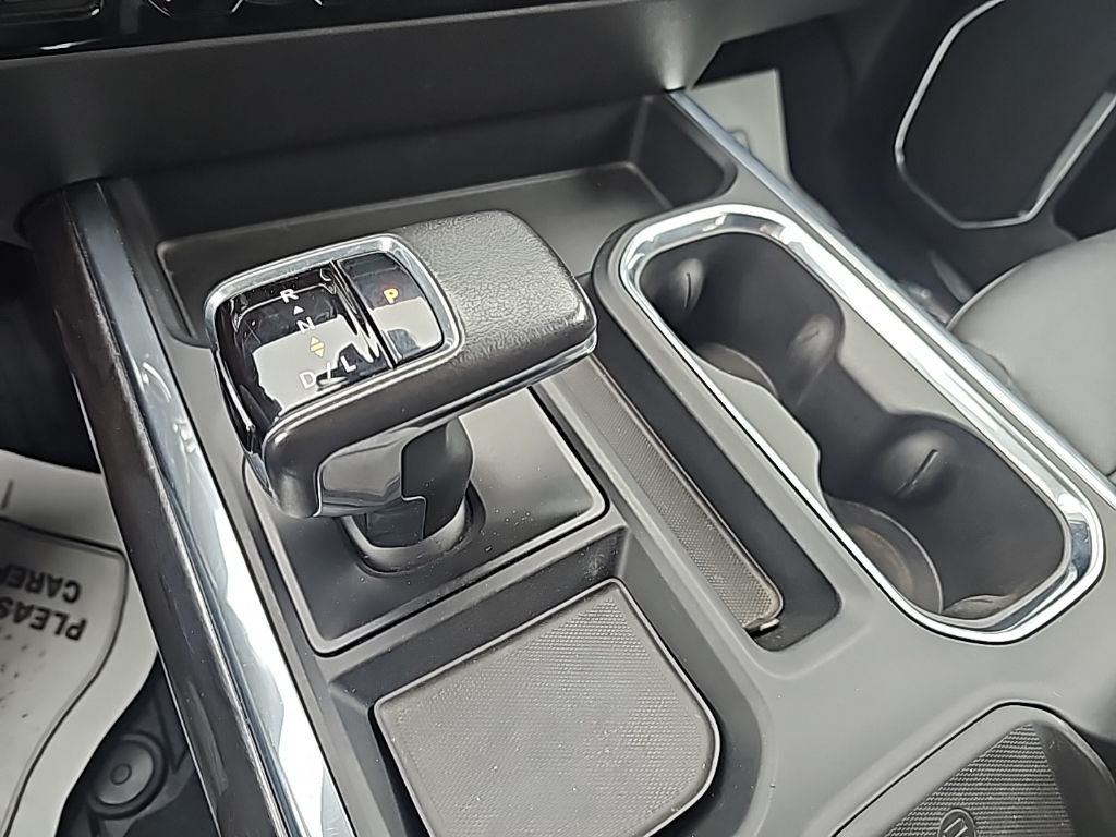 2022 Chevrolet Silverado 1500 LTZ - Photo 33