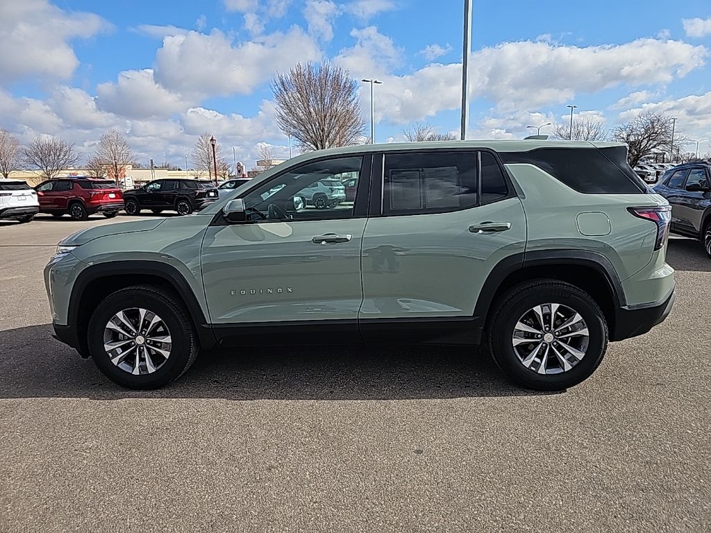 Used 2026 Chevrolet Equinox LT with VIN 3GNAXPEG6TL202113 for sale in Mankato, Minnesota