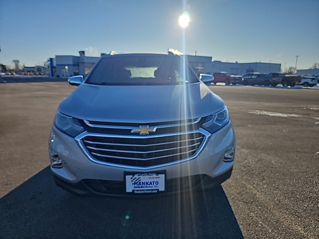 Used 2019 Chevrolet Equinox Premier with VIN 3GNAXXEV7KL267422 for sale in Mankato, Minnesota