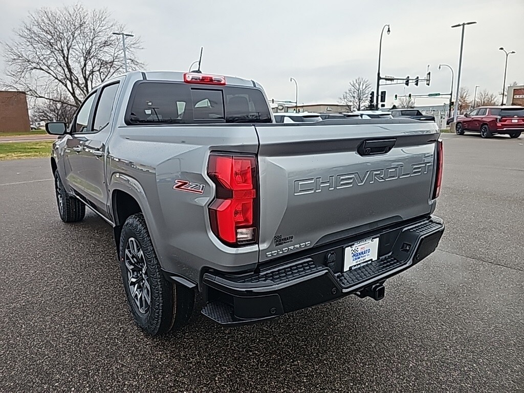 2026 Chevrolet Colorado Z71 photo 2