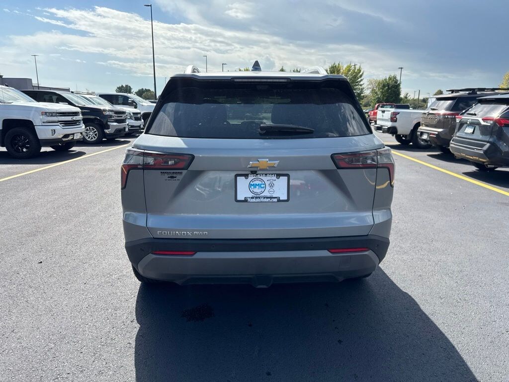 Used 2025 Chevrolet Equinox LT SUV