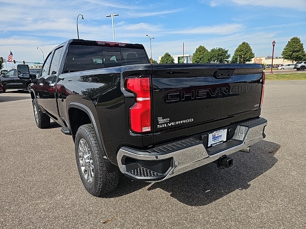 New 2026 Chevrolet Silverado 3500HD LTZ Truck Crew Cab
