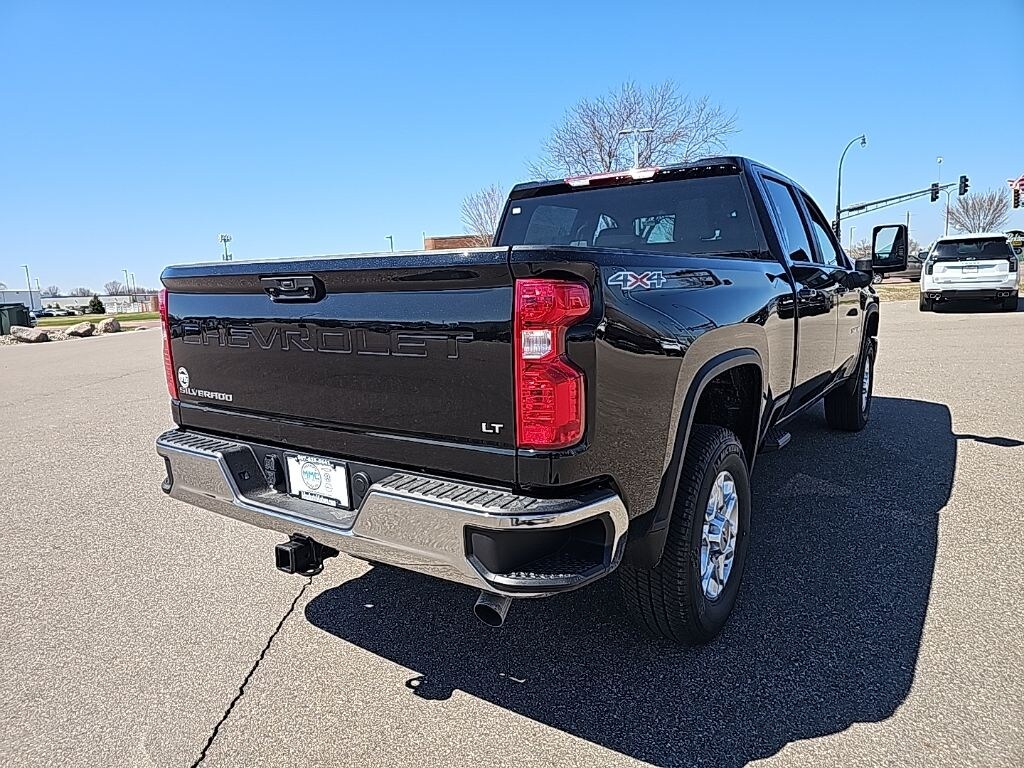 New 2026 Chevrolet Silverado 3500HD LT Truck Crew Cab