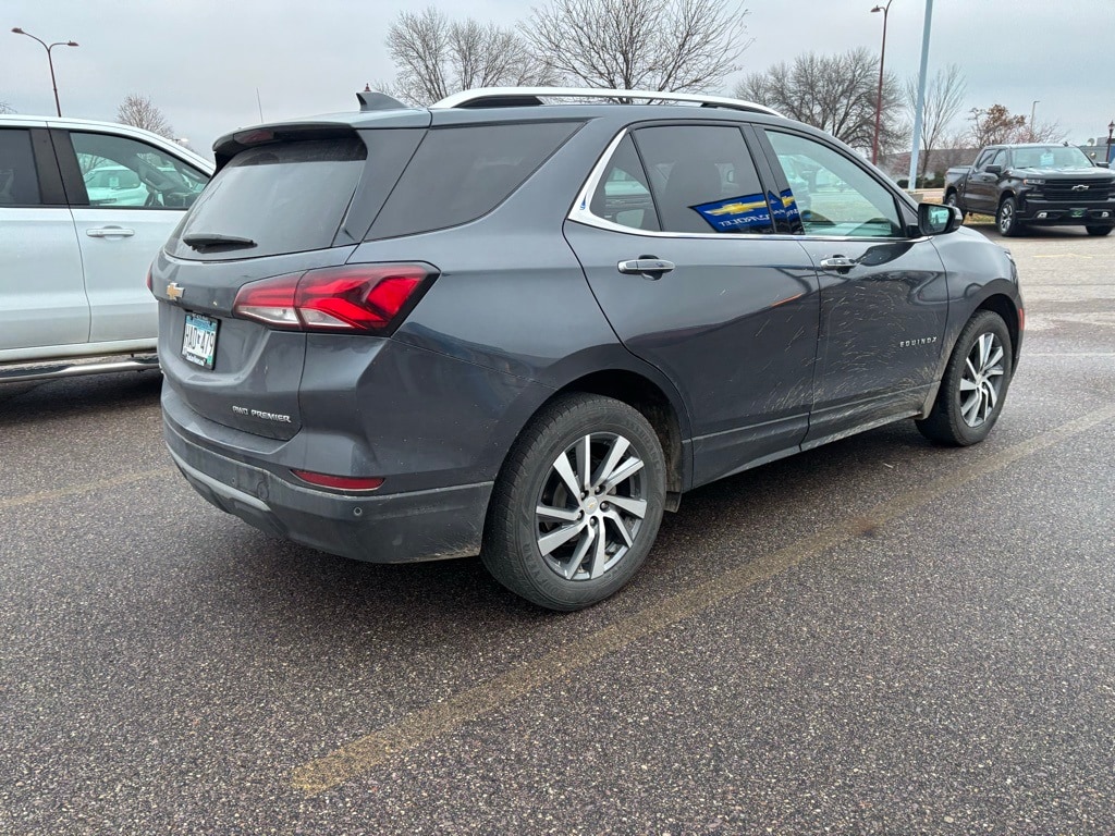 Used 2022 Chevrolet Equinox Premier SUV