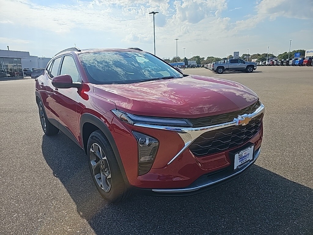 2026 Chevrolet Trax LT photo 4