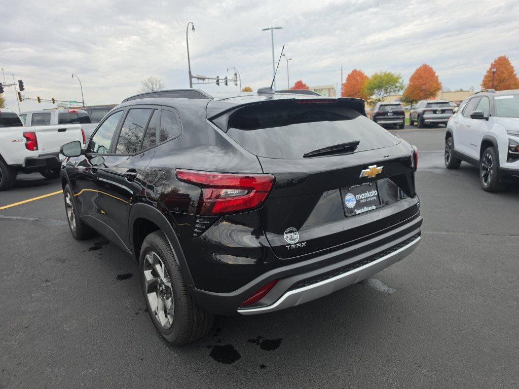 New 2026 Chevrolet Trax LT SUV