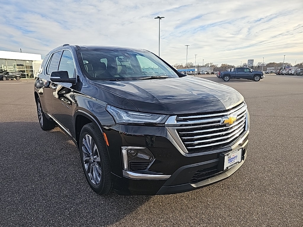 Used 2023 Chevrolet Traverse Premier SUV