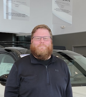 Staff member Derek Sletten from a7d14e24c116