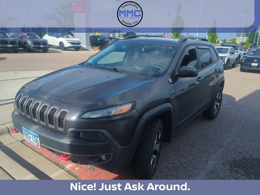 Used 2015 Jeep Cherokee Trailhawk SUV