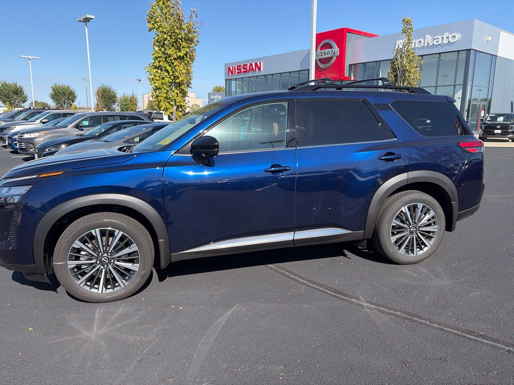 New 2026 Nissan Pathfinder Platinum SUV