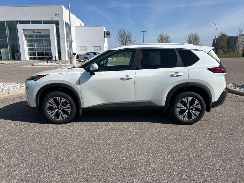 Used 2023 Nissan Rogue SV SUV