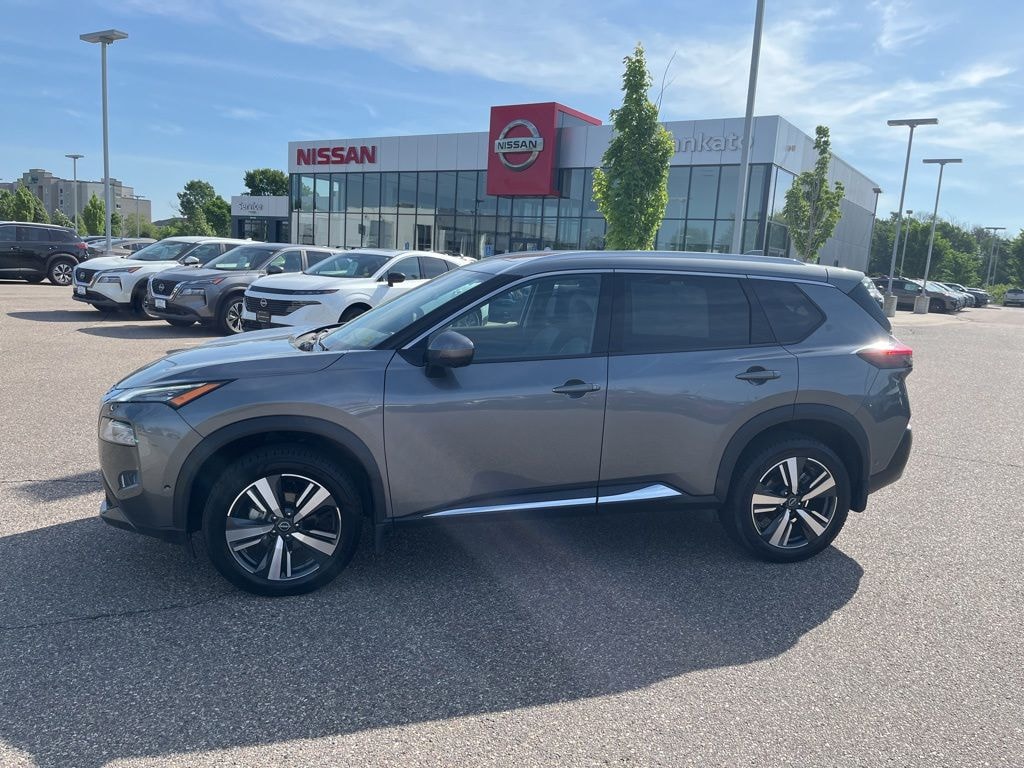 Used 2023 Nissan Rogue SL SUV