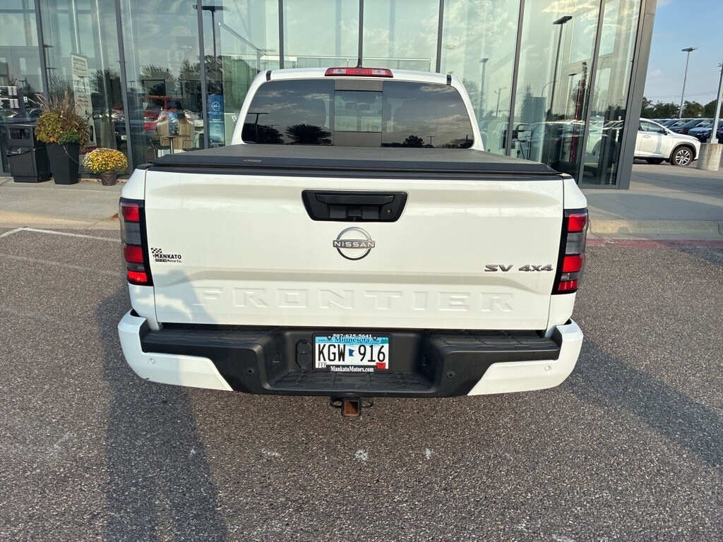 2023 Nissan Frontier Crew Cab SV photo 2
