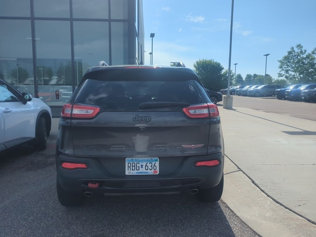 Used 2015 Jeep Cherokee Trailhawk SUV