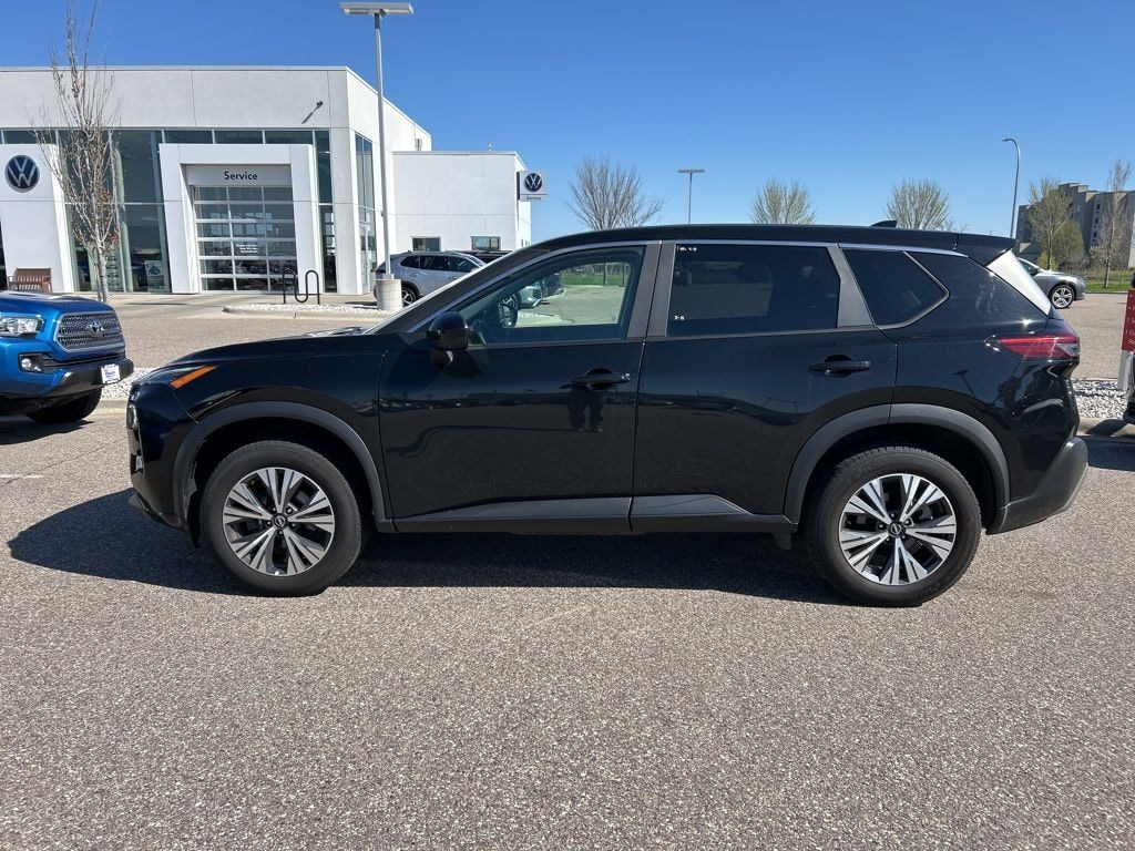 Used 2023 Nissan Rogue SV SUV