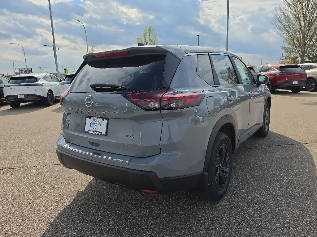 New 2026 Nissan Rogue SV SUV