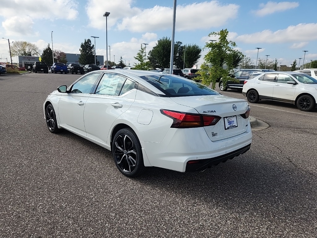 New 2025 Nissan Altima 2.5 SR Sedan